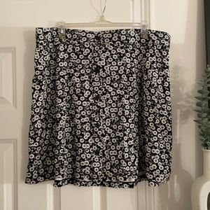 Loft Black & White Floral Skirt